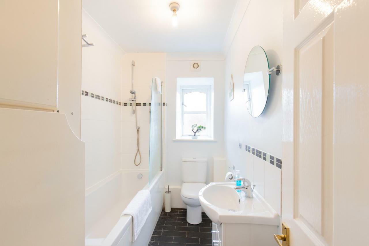 Apartmán Spacious 2Br Flat In Stansted Stansted Mountfitchet Exteriér fotografie